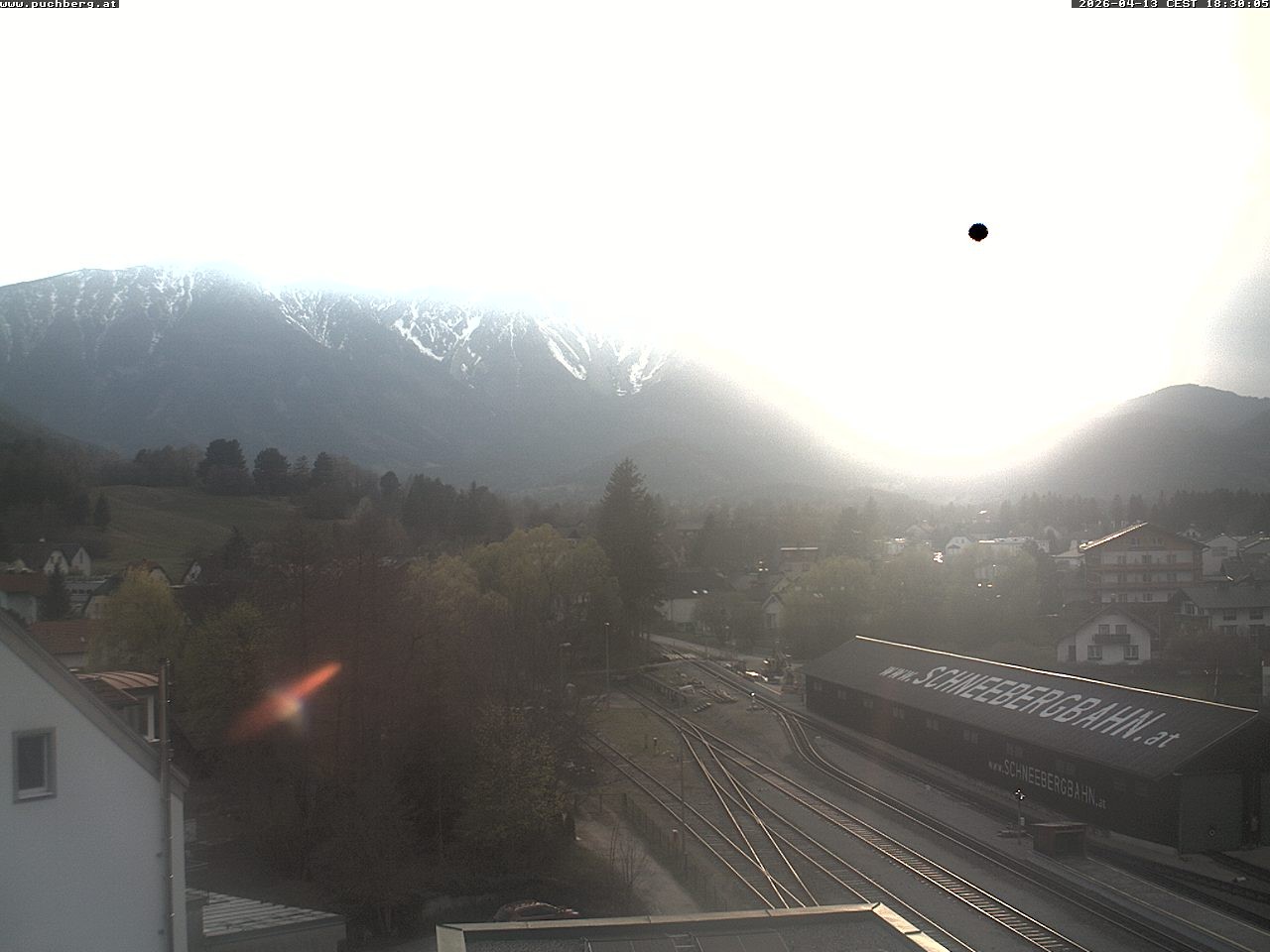 Archiv Foto Webcam Bahnhof in Puchberg am Schneeberg and Schneeberg Panorama