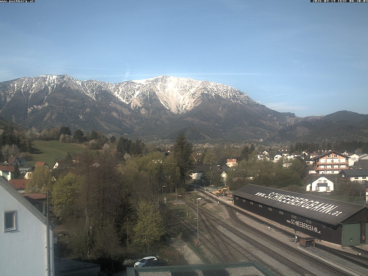 Archiv Foto Webcam Bahnhof in Puchberg am Schneeberg and Schneeberg Panorama