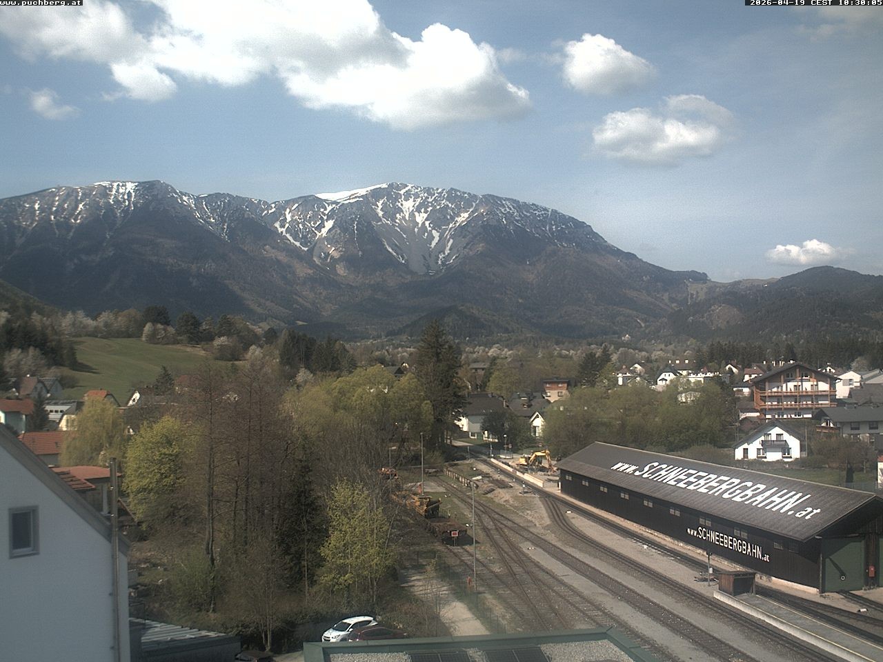 Archiv Foto Webcam Bahnhof in Puchberg am Schneeberg and Schneeberg Panorama