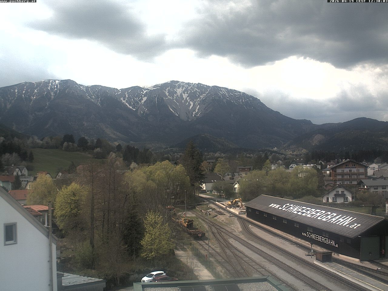Archiv Foto Webcam Bahnhof in Puchberg am Schneeberg and Schneeberg Panorama
