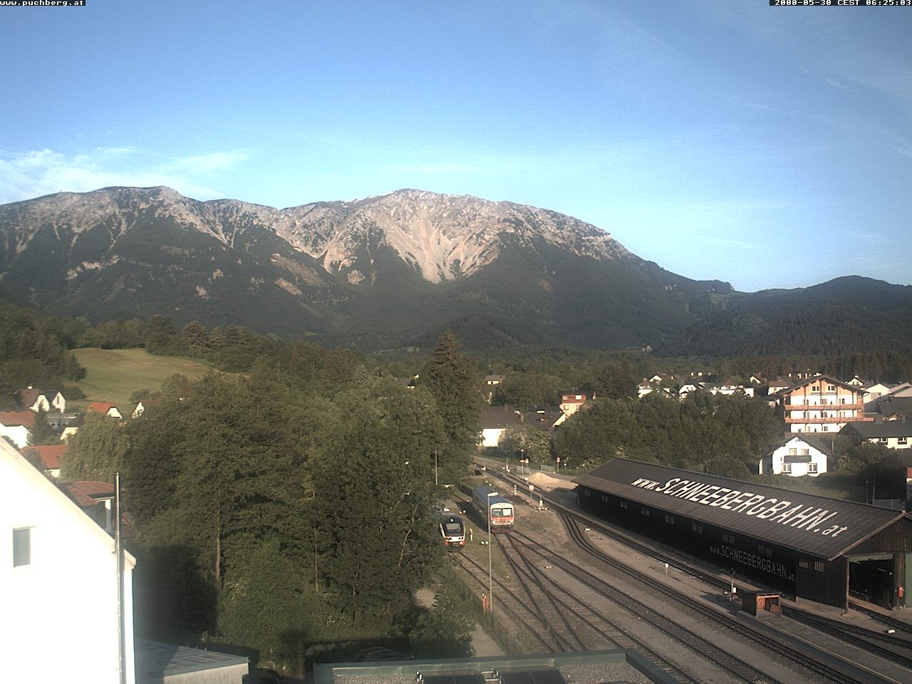 Archiv Foto Webcam Bahnhof in Puchberg am Schneeberg and Schneeberg Panorama