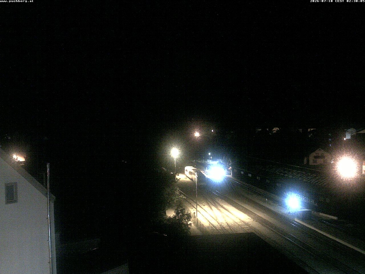 Archived image Webcam Train station at Puchberg am Schneeberg with view towards the Schneeberg