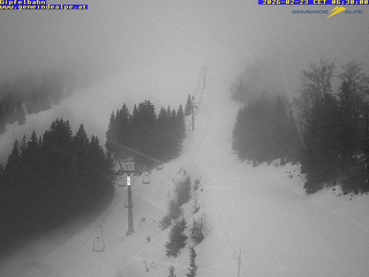 Archiv Foto Webcam Gemeindealpe Gipfelbahn und Gipfel