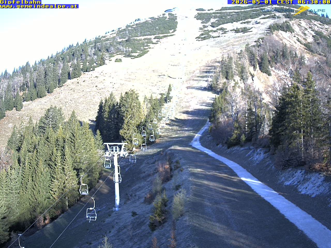 Archiv Foto Webcam Gemeindealpe Gipfelbahn und Gipfel