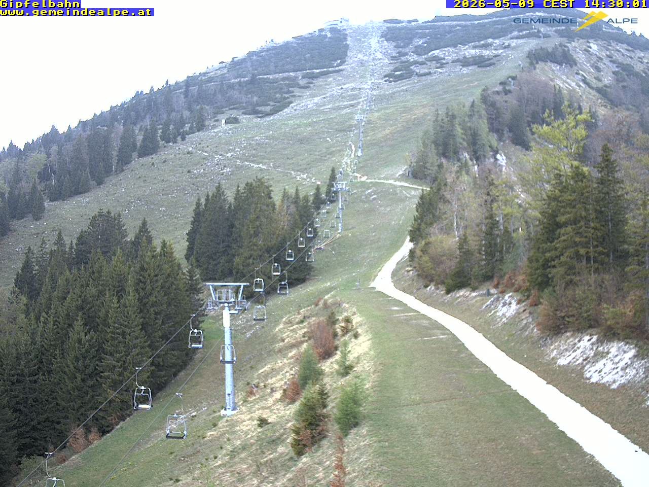 Archiv Foto Webcam Gemeindealpe Gipfelbahn und Gipfel