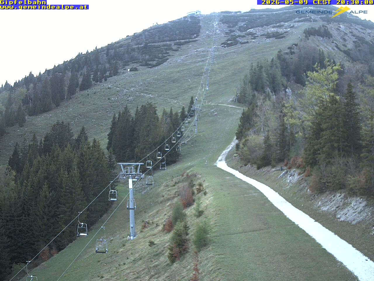Archiv Foto Webcam Gemeindealpe Gipfelbahn und Gipfel