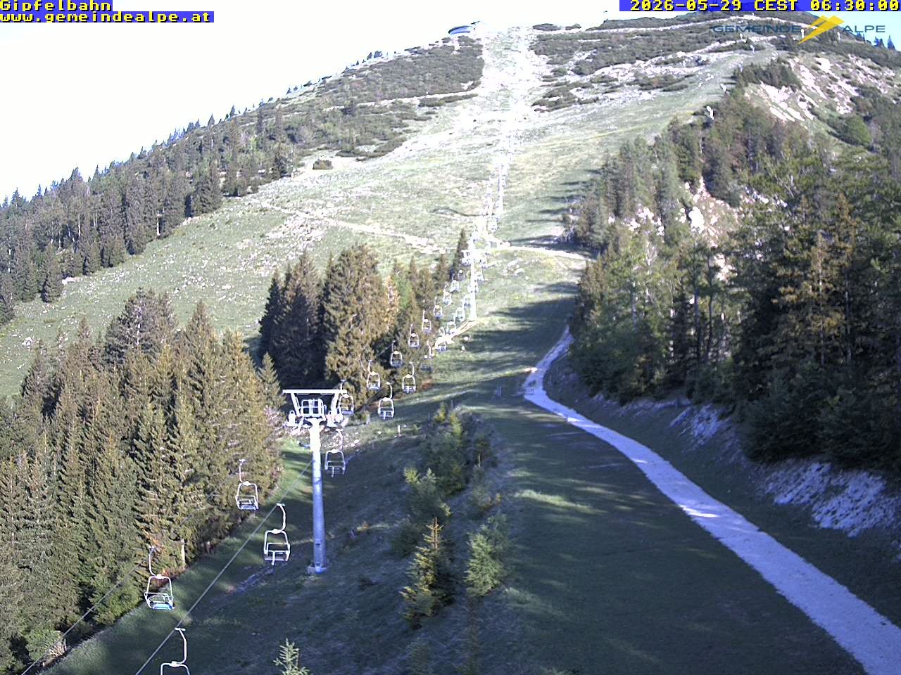 Archiv Foto Webcam Gemeindealpe Gipfelbahn und Gipfel