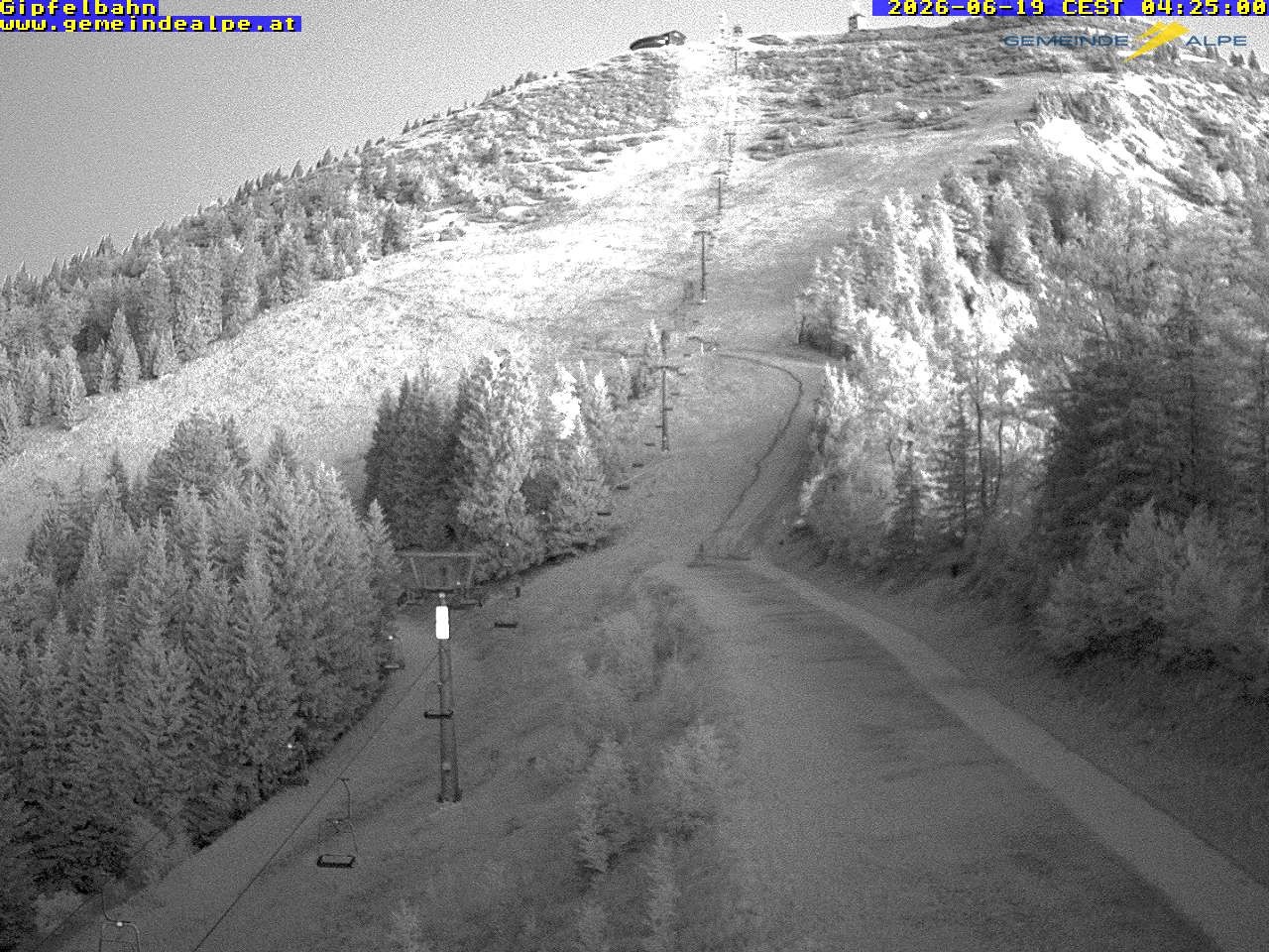 Archiv Foto Webcam Gemeindealpe Gipfelbahn und Gipfel