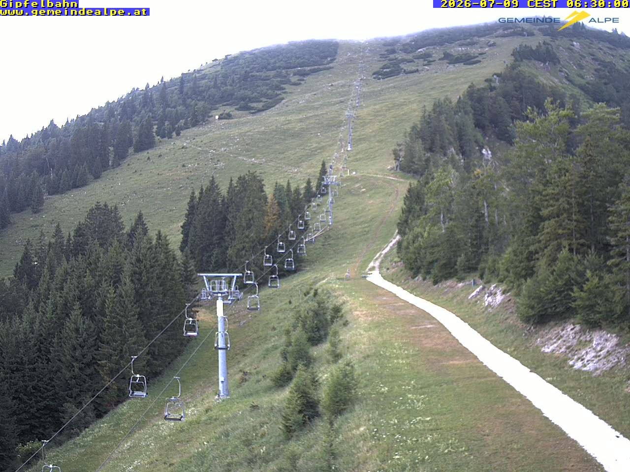 Archiv Foto Webcam Gemeindealpe Gipfelbahn und Gipfel