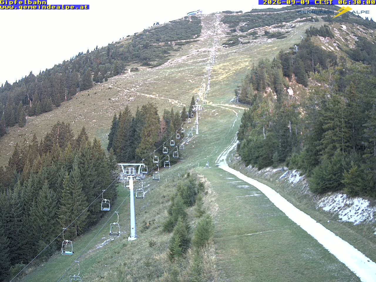 Archiv Foto Webcam Gemeindealpe Gipfelbahn und Gipfel