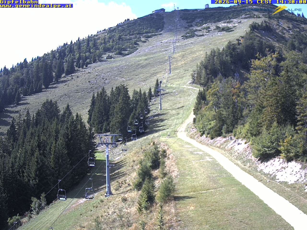 Archiv Foto Webcam Gemeindealpe Gipfelbahn und Gipfel