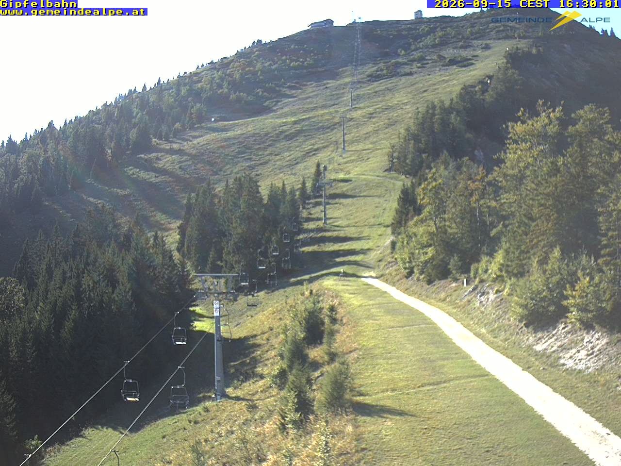 Archiv Foto Webcam Gemeindealpe Gipfelbahn und Gipfel