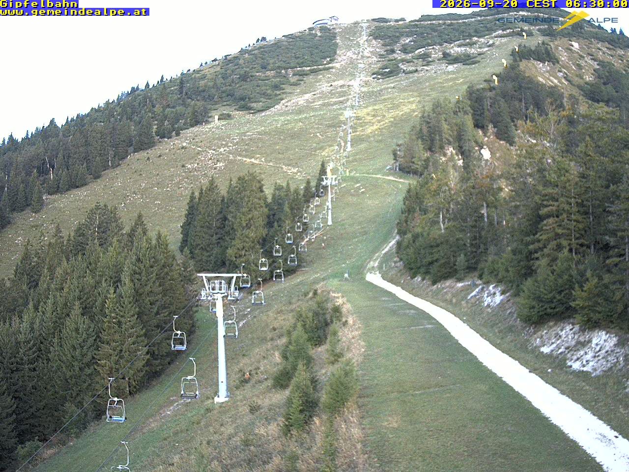 Archiv Foto Webcam Gemeindealpe Gipfelbahn und Gipfel