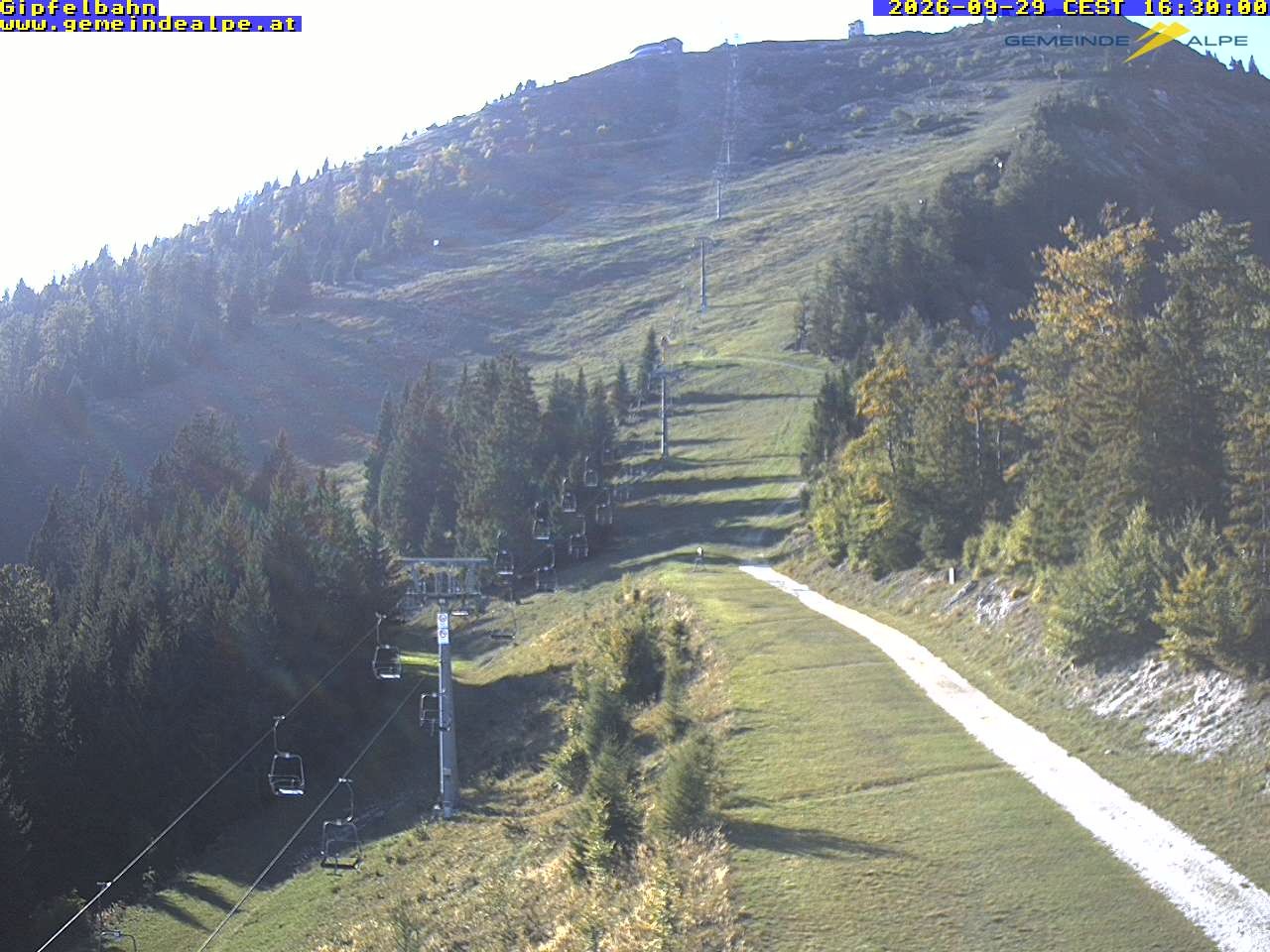 Archiv Foto Webcam Gemeindealpe Gipfelbahn und Gipfel