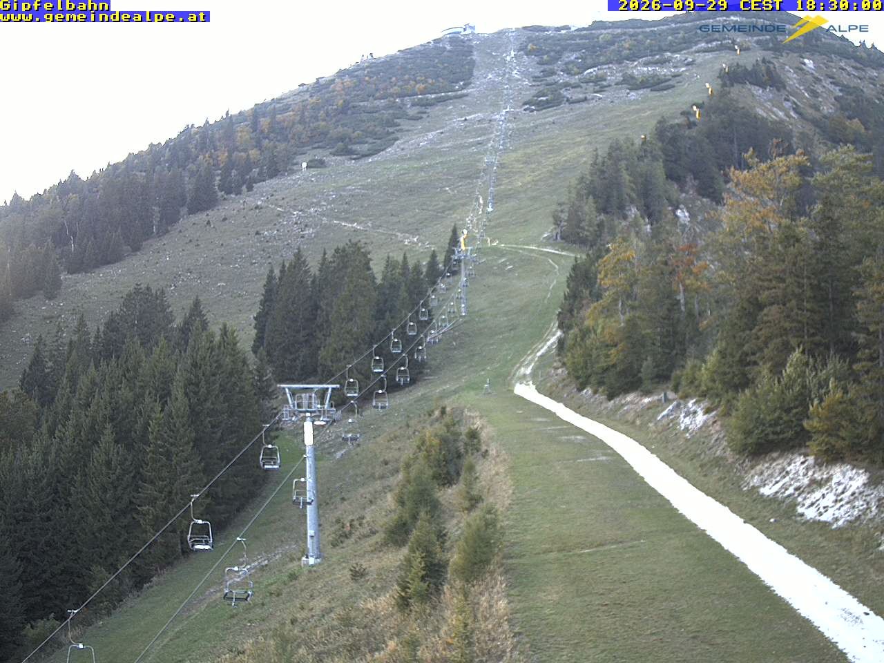 Archiv Foto Webcam Gemeindealpe Gipfelbahn und Gipfel