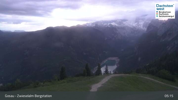 Archived image Webcam Gosau: Top station Panorama Jet Zwieselalm