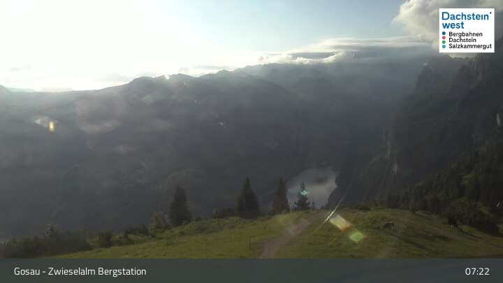 Archived image Webcam Gosau: Top station Panorama Jet Zwieselalm