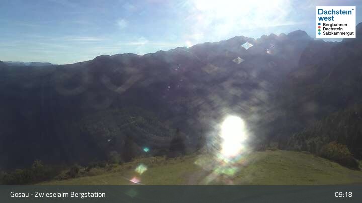 Archived image Webcam Gosau: Top station Panorama Jet Zwieselalm