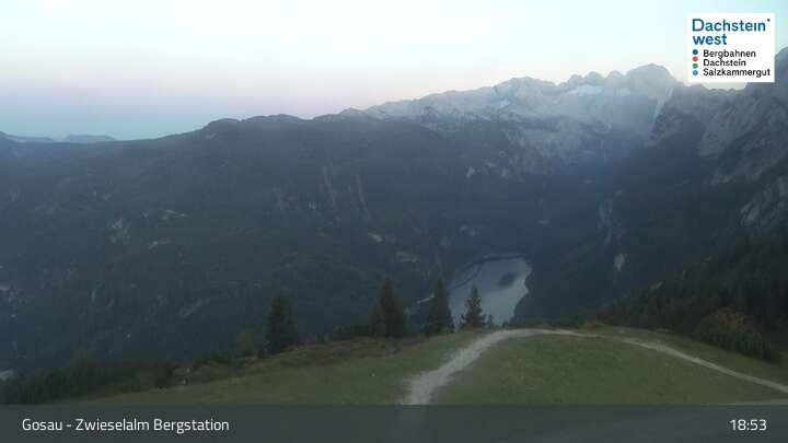 Archived image Webcam Gosau: Top station Panorama Jet Zwieselalm