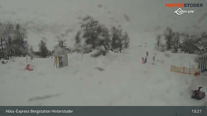 Archived image Webcam Hinterstoder Höss-Express Top Station