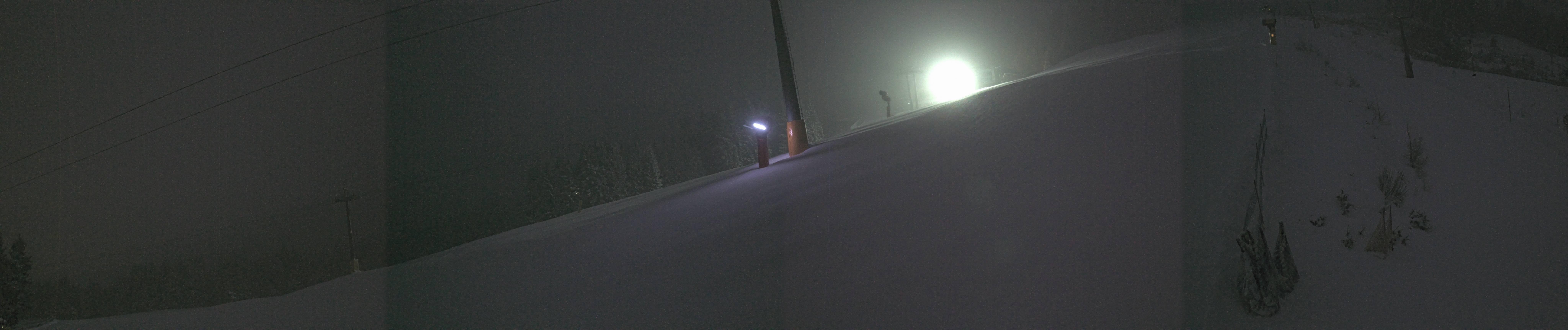 Archived image Webcam Hauser Kabling: top station of the gondola