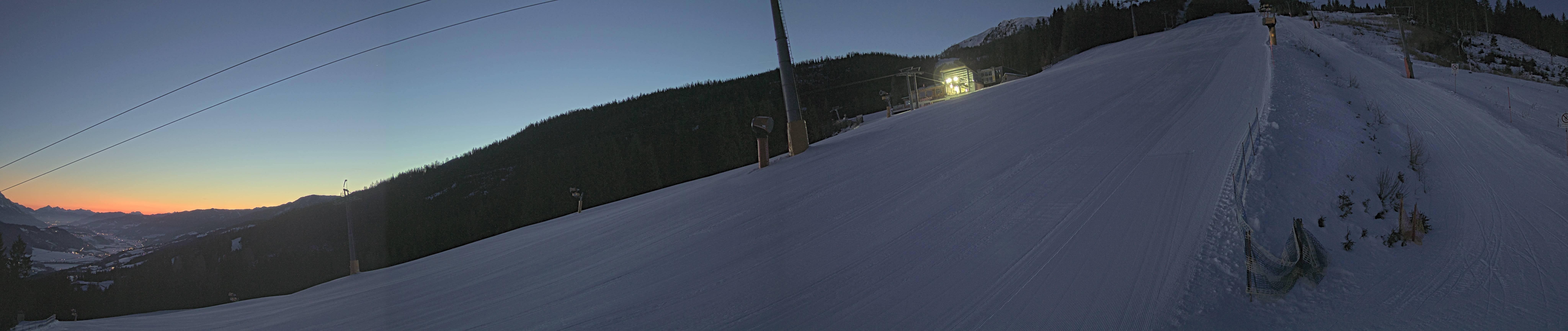 Archiv Foto Webcam Hauser Kaibling: Bergstation der 8er Gondel