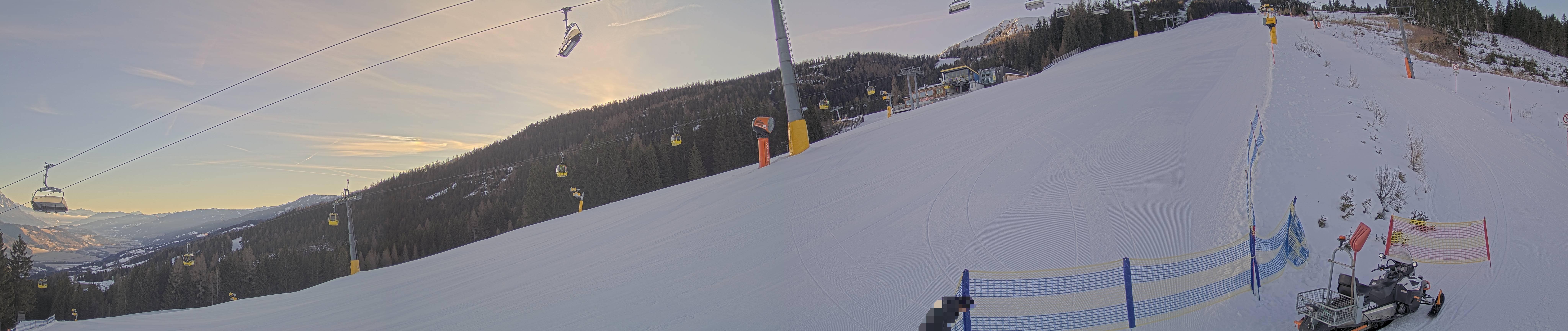 Archiv Foto Webcam Hauser Kaibling: Bergstation der 8er Gondel