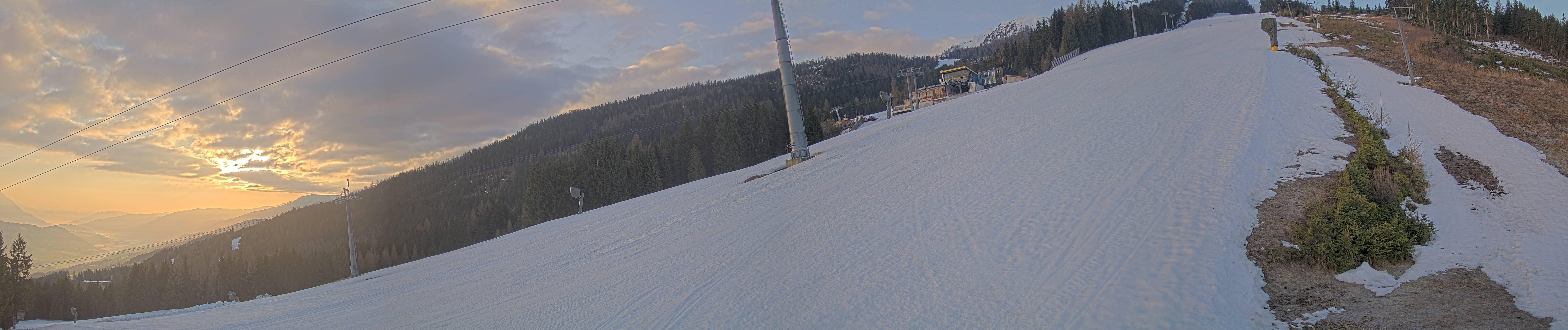 Archiv Foto Webcam Hauser Kaibling: Bergstation der 8er Gondel