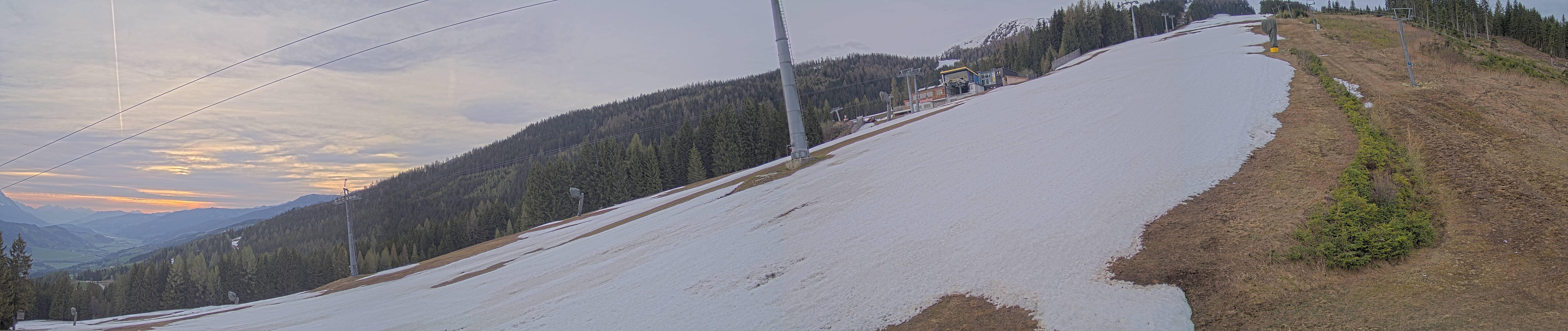 Archiv Foto Webcam Hauser Kaibling: Bergstation der 8er Gondel