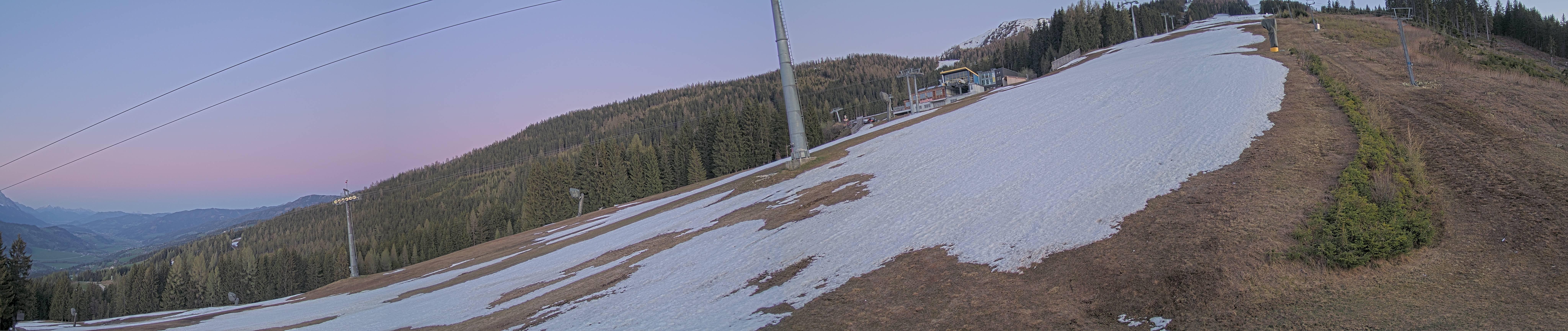 Archiv Foto Webcam Hauser Kaibling: Bergstation der 8er Gondel