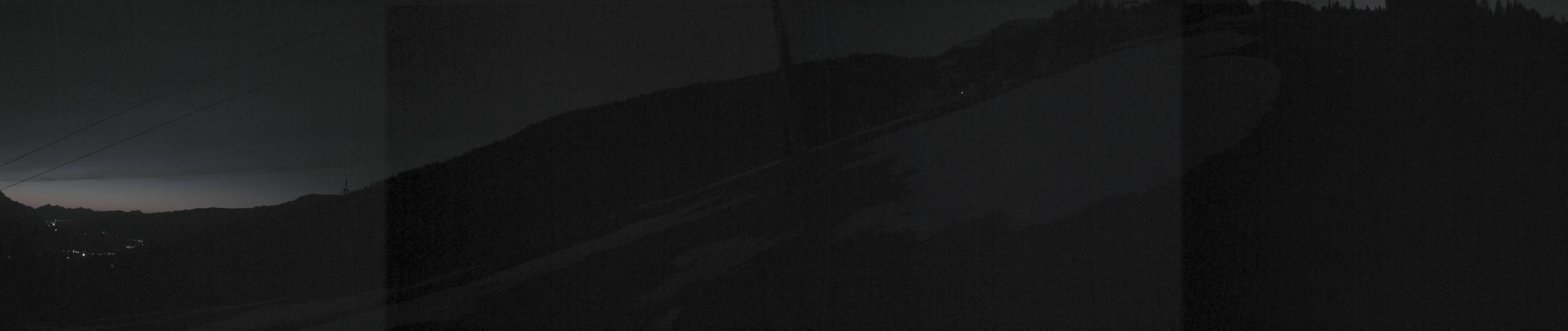 Archived image Webcam Hauser Kabling: top station of the gondola