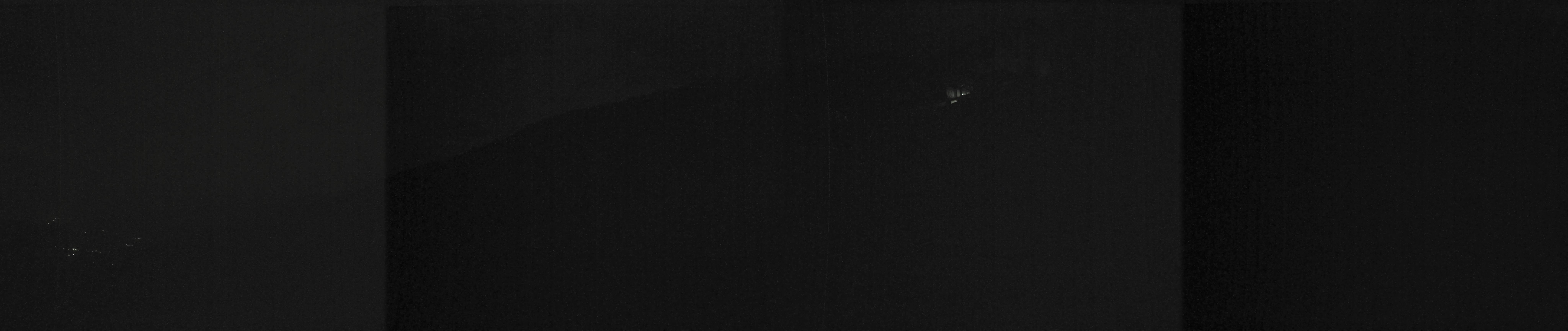 Archived image Webcam Hauser Kabling: top station of the gondola