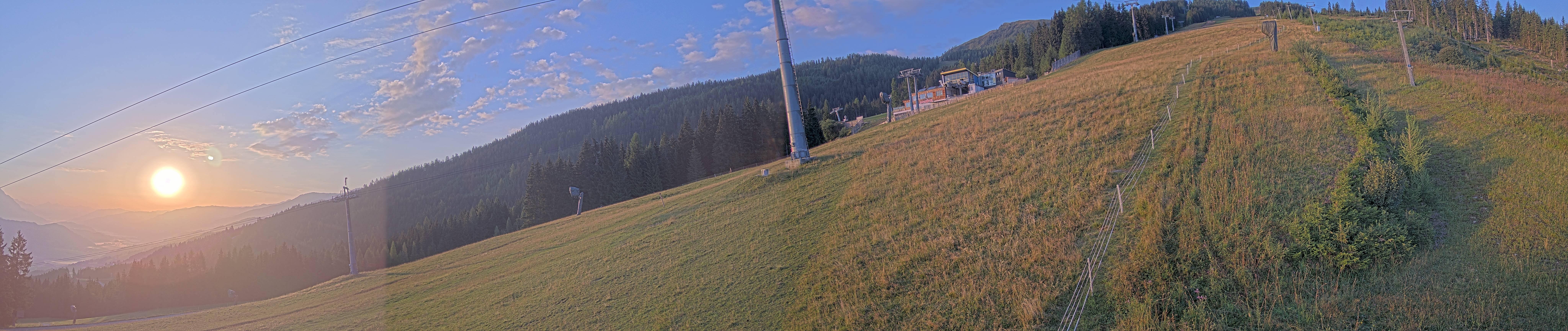 Archiv Foto Webcam Hauser Kaibling: Bergstation der 8er Gondel