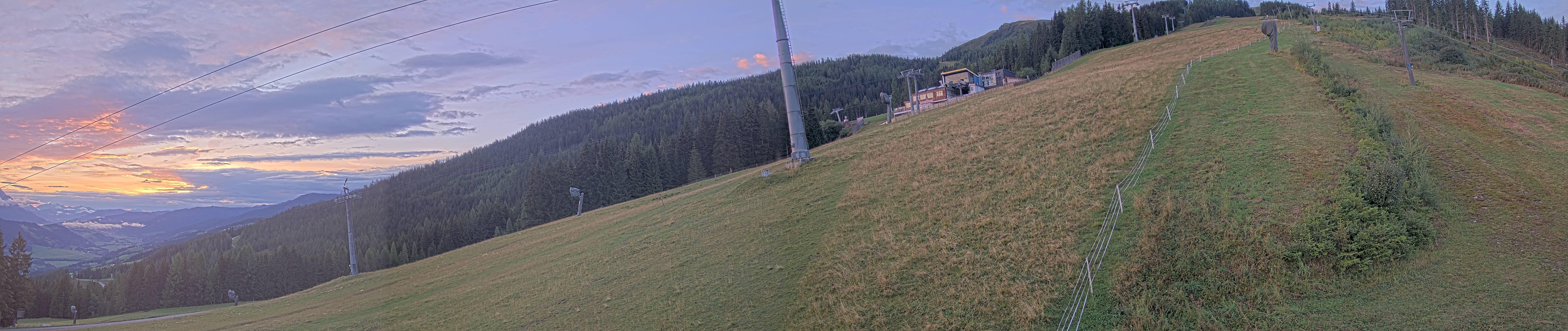 Archiv Foto Webcam Hauser Kaibling: Bergstation der 8er Gondel
