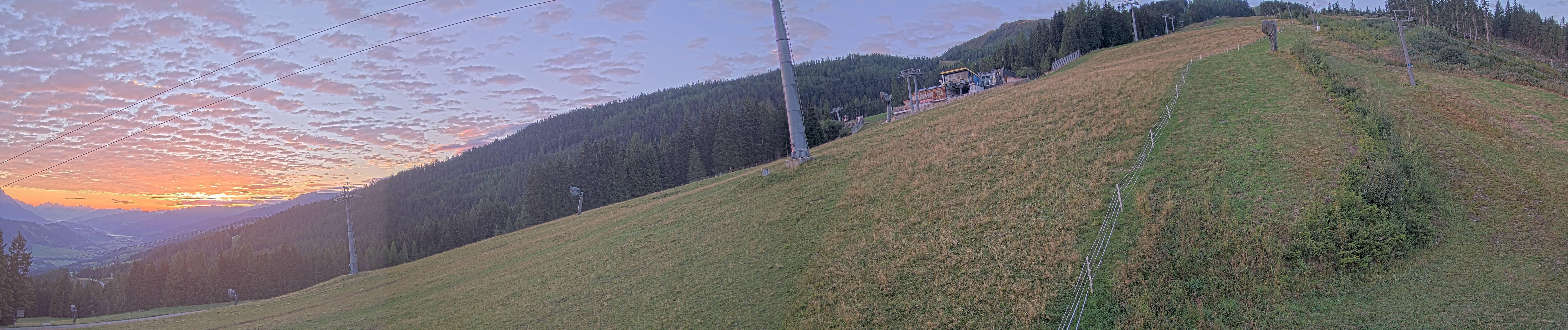 Archiv Foto Webcam Hauser Kaibling: Bergstation der 8er Gondel