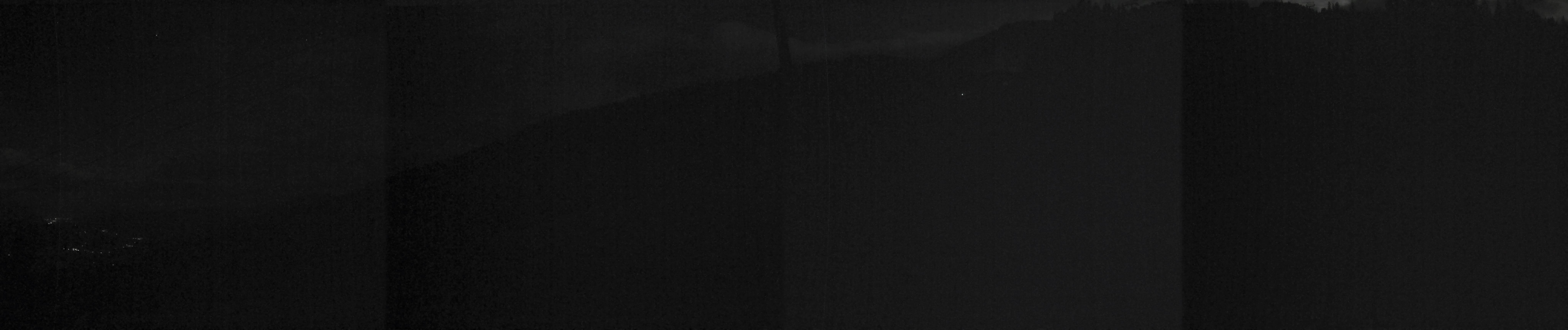 Archived image Webcam Hauser Kabling: top station of the gondola