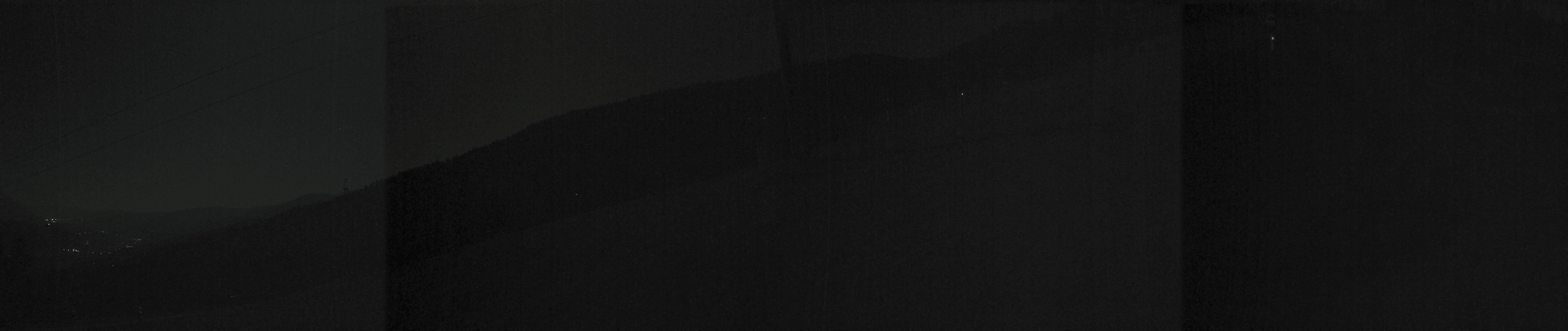 Archived image Webcam Hauser Kabling: top station of the gondola