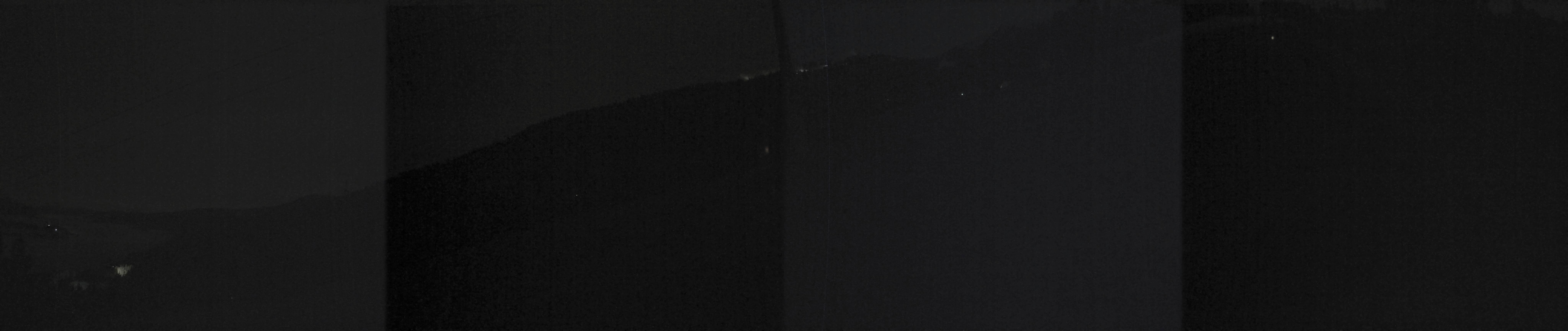 Archived image Webcam Hauser Kabling: top station of the gondola