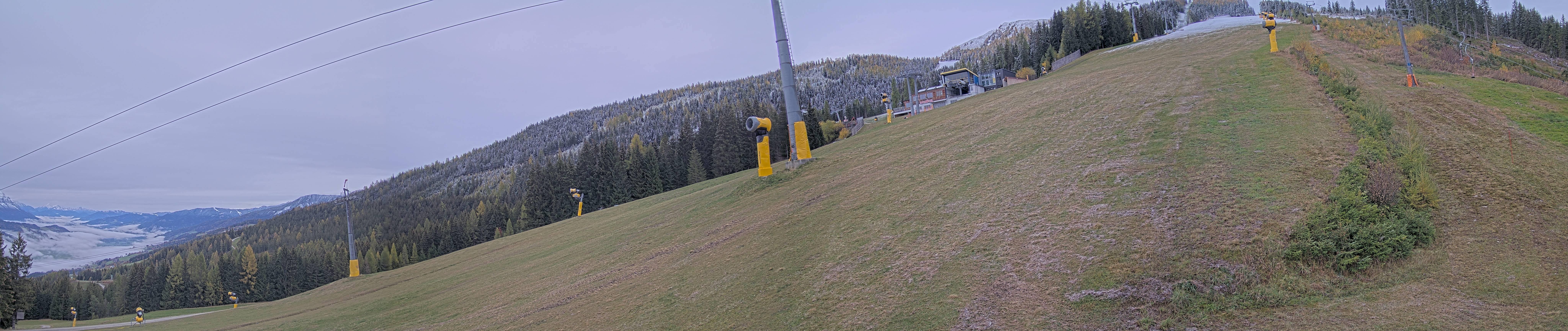 Archived image Webcam Hauser Kabling: top station of the gondola