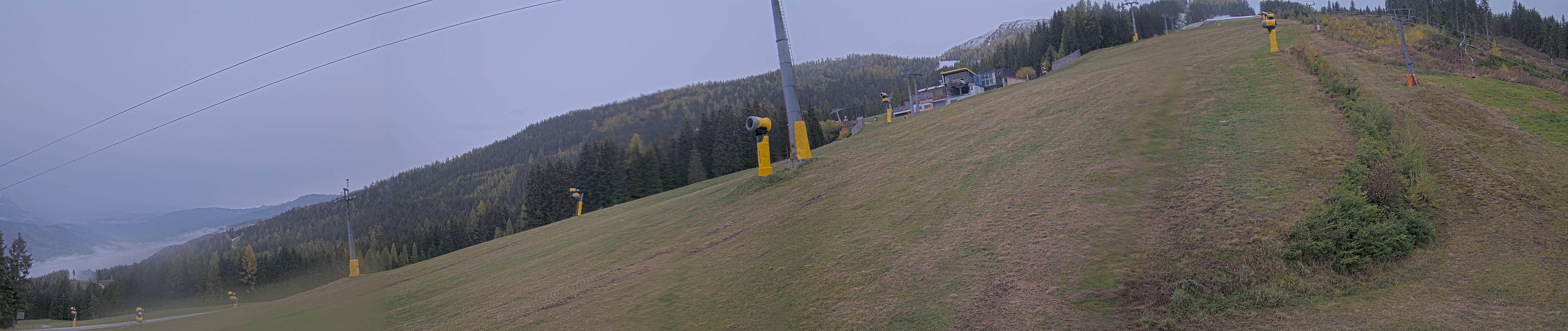 Archived image Webcam Hauser Kabling: top station of the gondola
