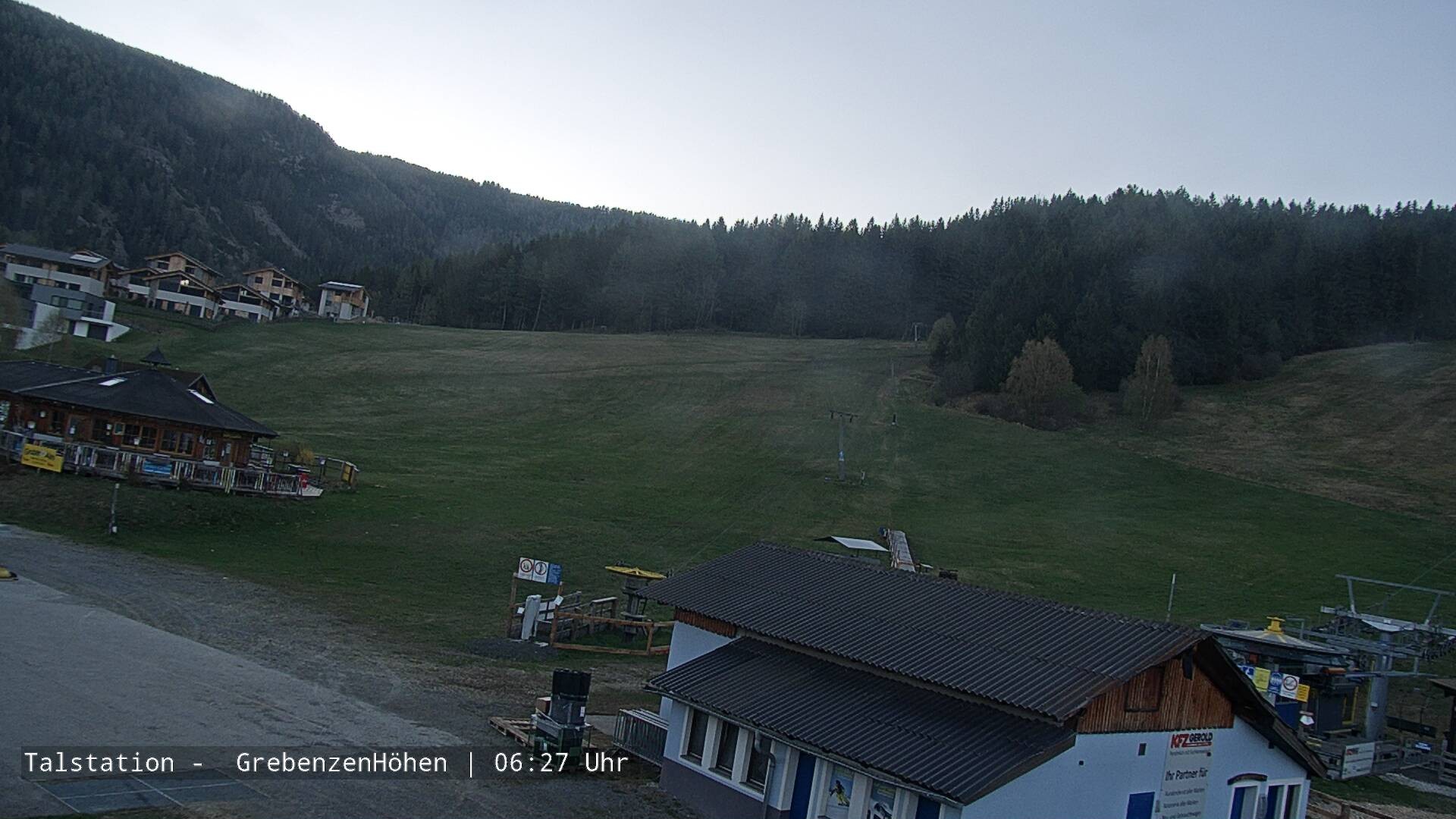 Archived image Webcam Grebenzen base station ski resort