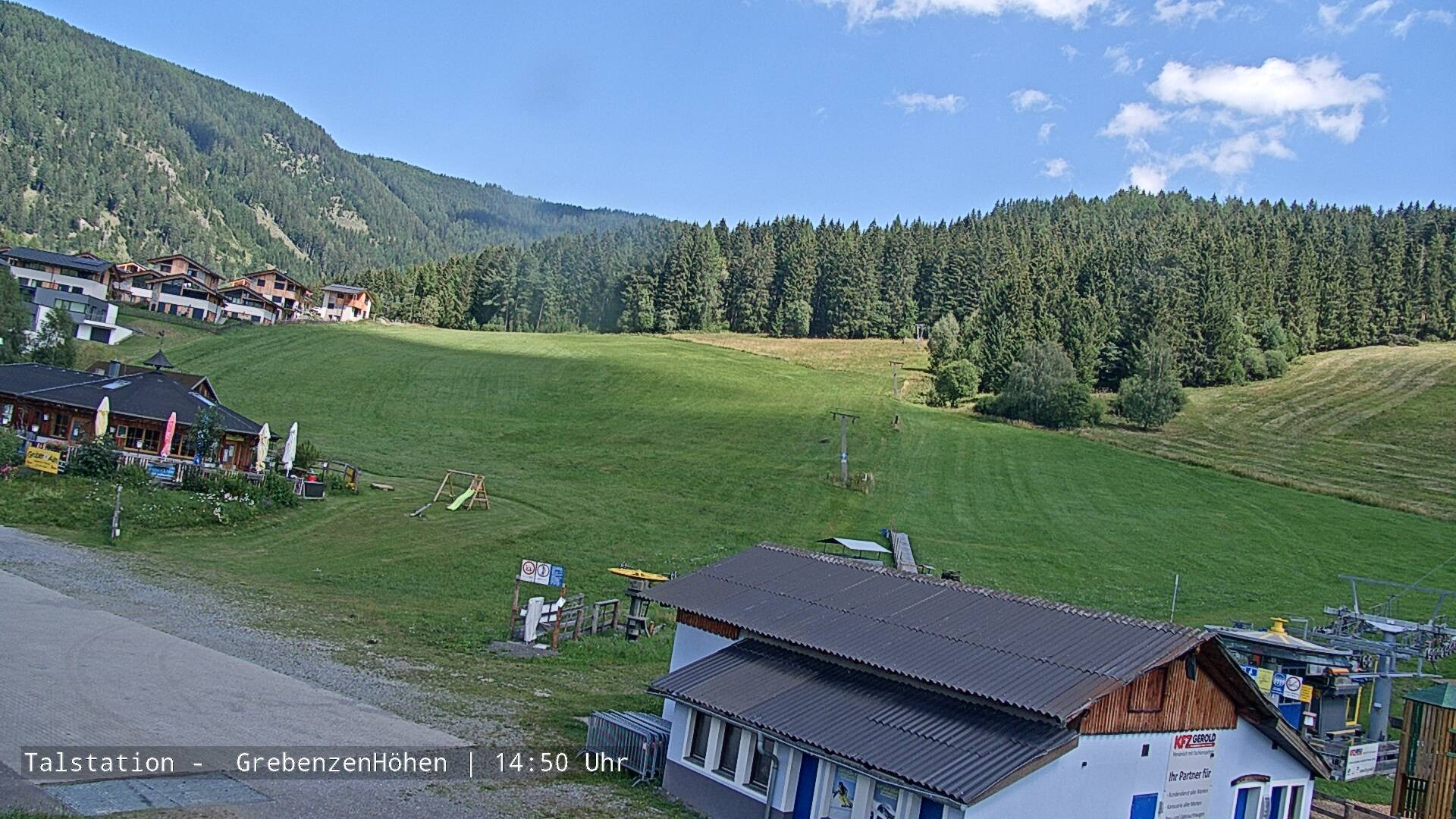 Archived image Webcam Grebenzen base station ski resort