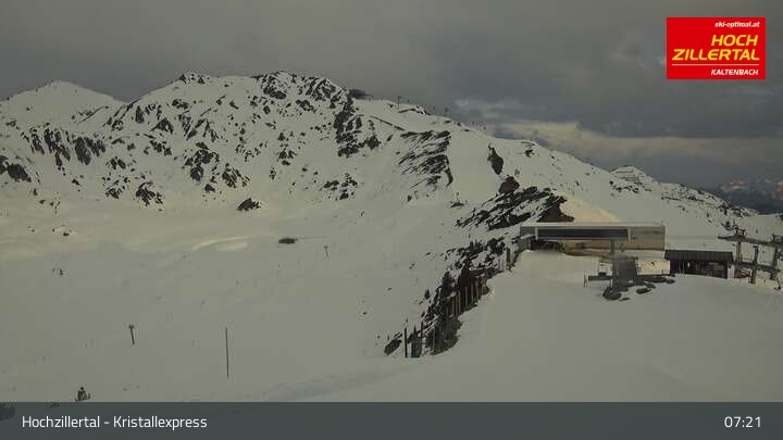 Archiv Foto Webcam Wimbachexpress Bergstation - Hochzillertal