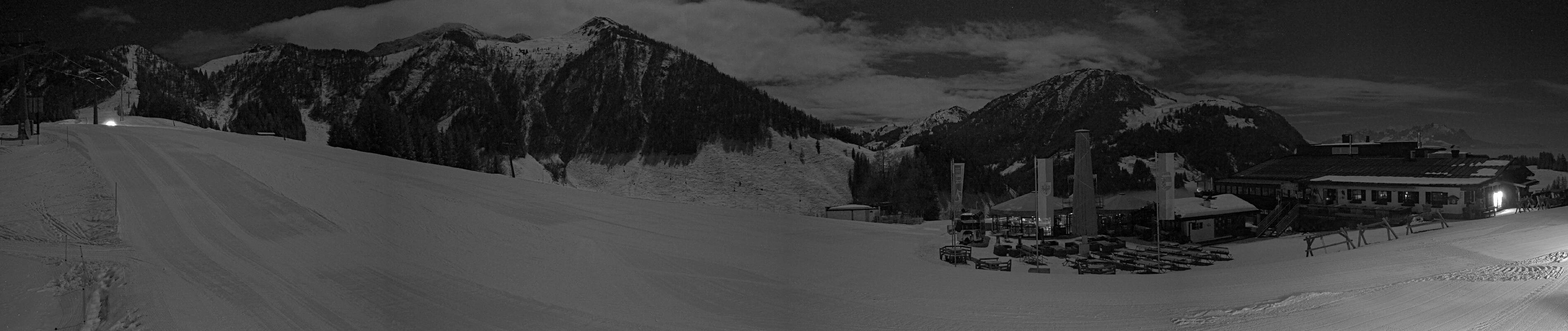 Archived image Webcam Fieberbrunn - Streuböden