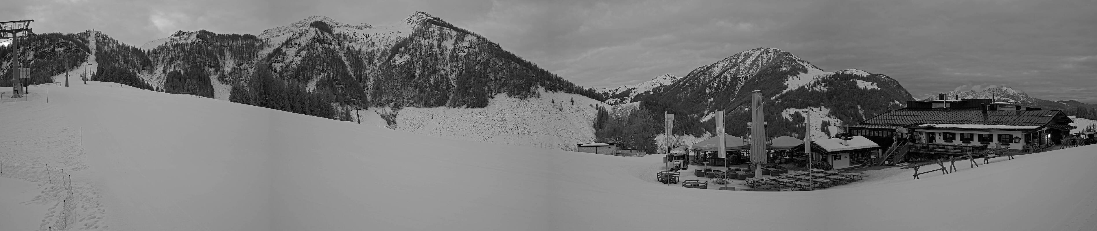 Archived image Webcam Fieberbrunn - Streuböden