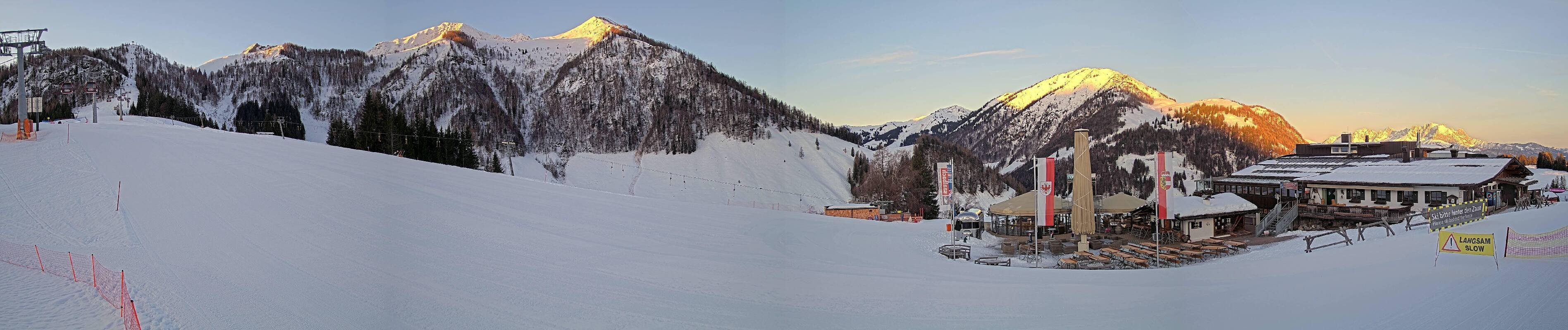 Archived image Webcam Fieberbrunn - Streuböden