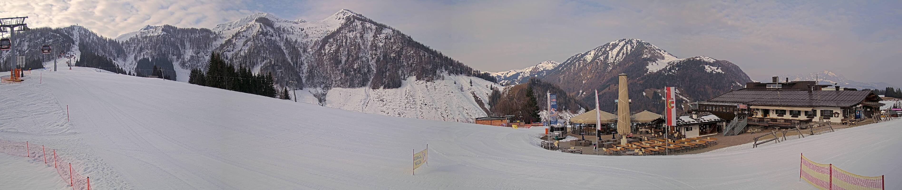 Archived image Webcam Fieberbrunn - Streuböden