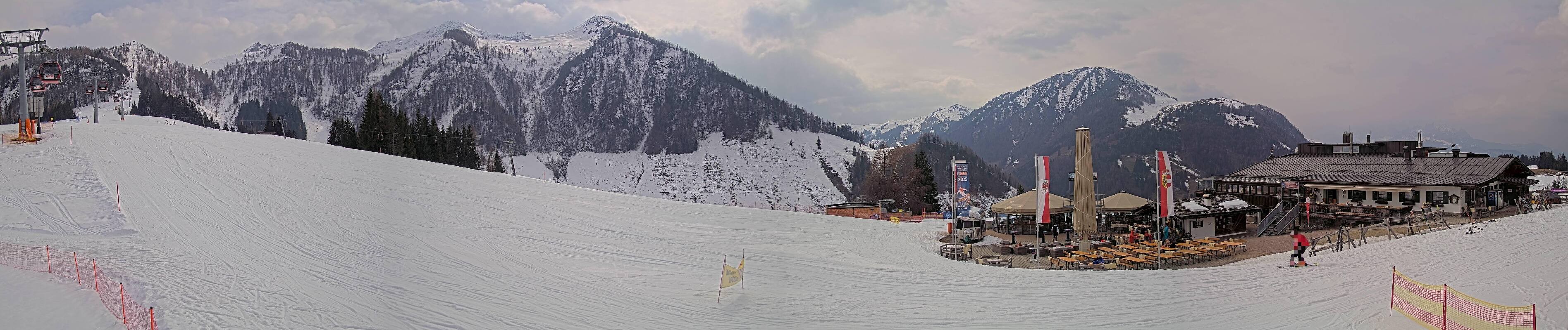 Archived image Webcam Fieberbrunn - Streuböden