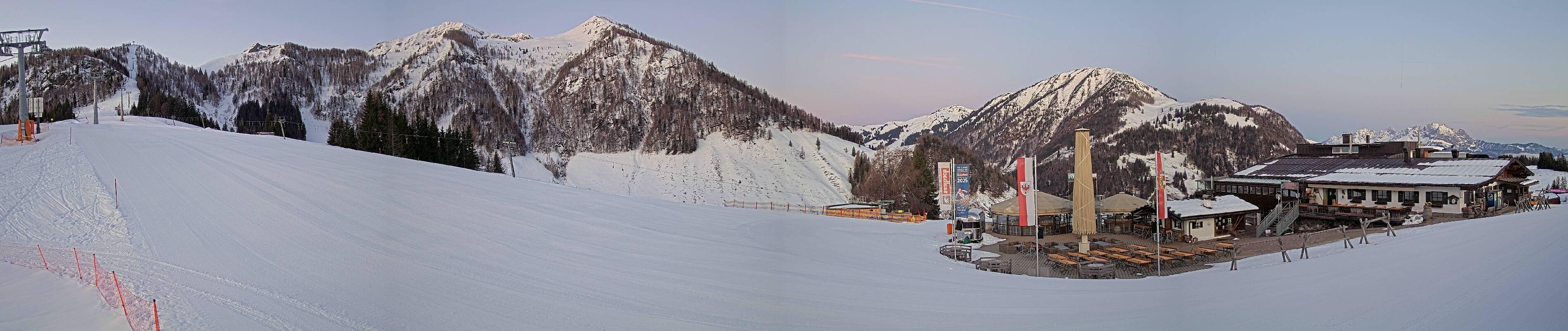 Archived image Webcam Fieberbrunn - Streuböden