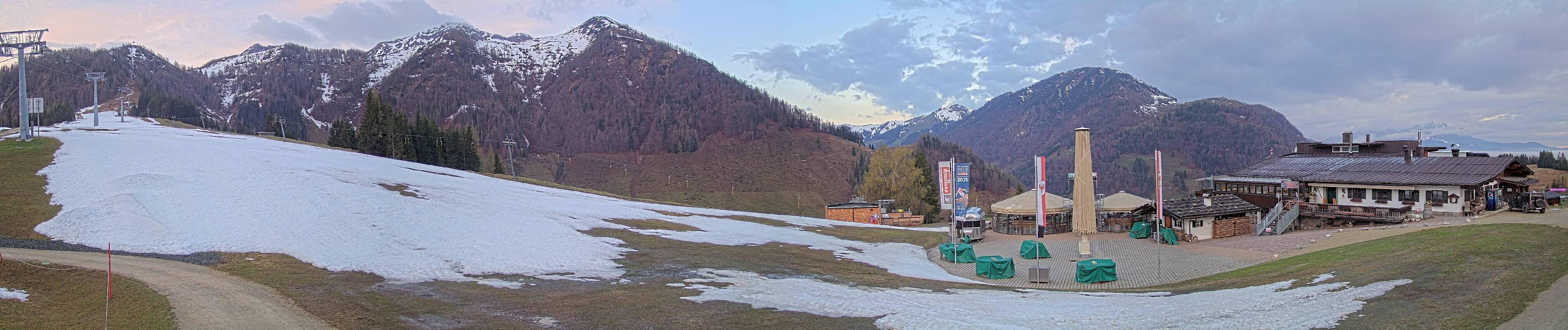 Archived image Webcam Fieberbrunn - Streuböden